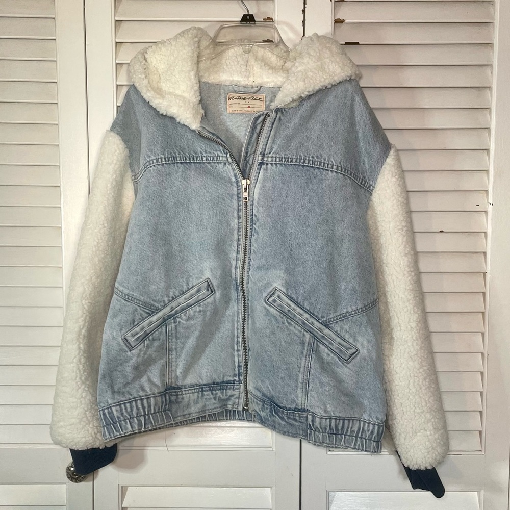 NEW! Free People Cozy Track Denim Jacket 🤍